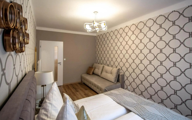 Pastel Art Deco 3BDR Ruterra Apt