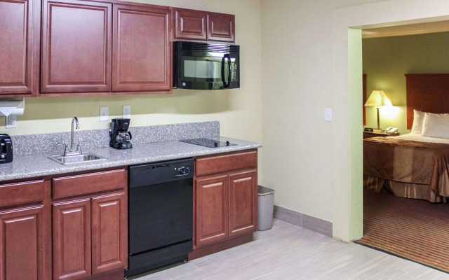 MainStay Suites Williamsburg Historic Area