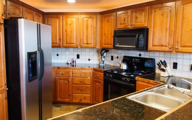 Fox Point by White Pines