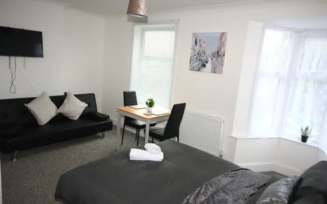 Ickenham House