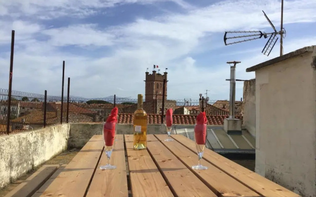 Canet : agréable maison au calme pour 8 personnes.