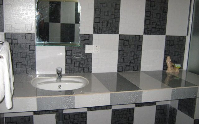 Zen Rooms Main Street Negombo