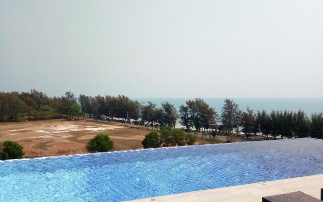 Mosaic Condominium by Malai