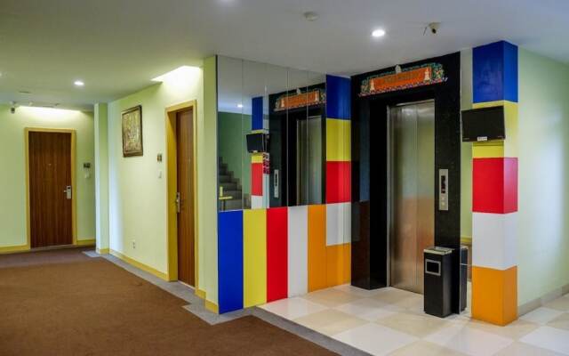 RedDoorz Plus near Pekanbaru Mall