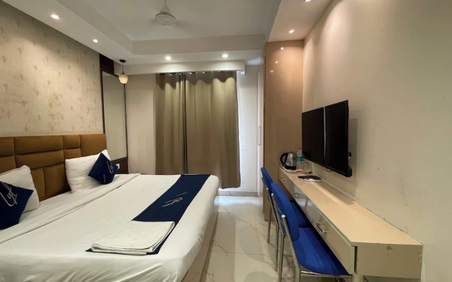 Majesta stays pitampura