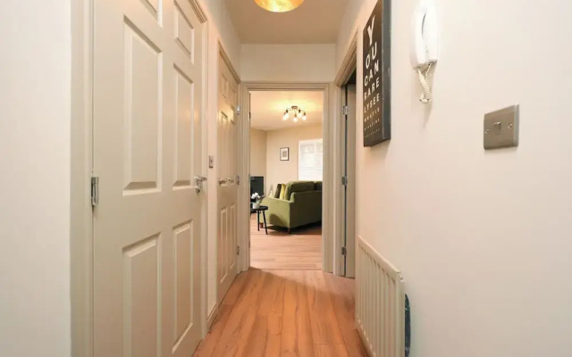 Stylish Flat With Sofa Bed in Malmesbury