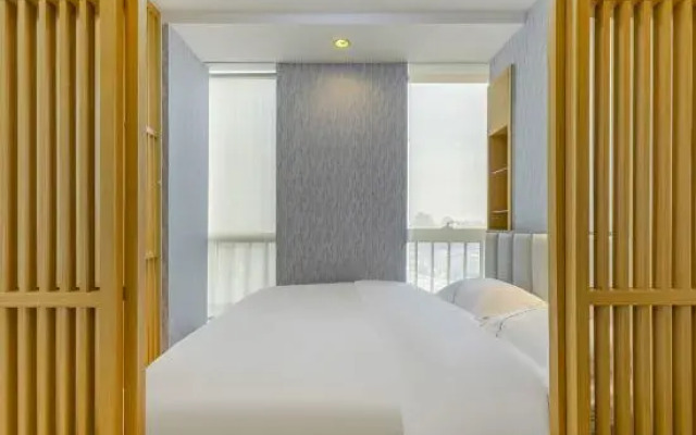 Sunny international apartment