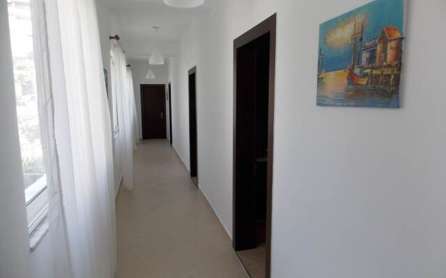 Vila Gjoni