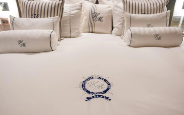 Hollywood Mansion & Spa Camps Bay