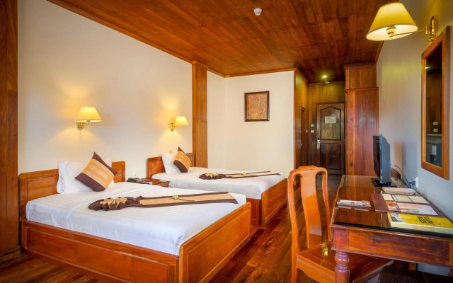 Ta Prohm Hotel & Spa