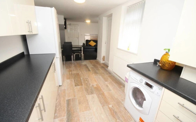 6 bed House, Liverpool