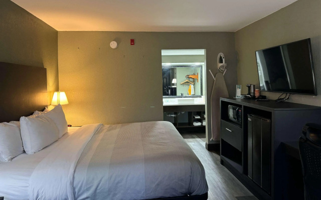 Quality Inn & Suites near Panama City Beach