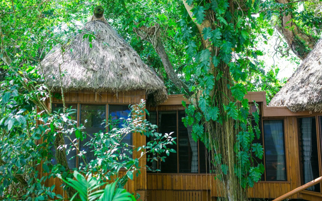 Namale Resort and Spa - Adults Only