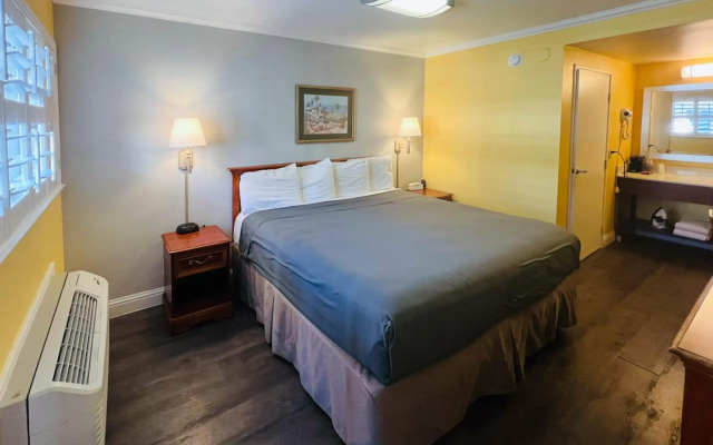Van Ness Inn