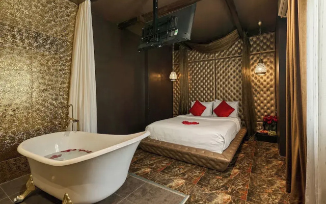Secret Garden Hotel Ben Thanh