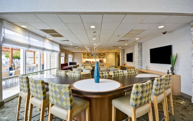 Homewood Suites by Hilton Oakland-Waterfront