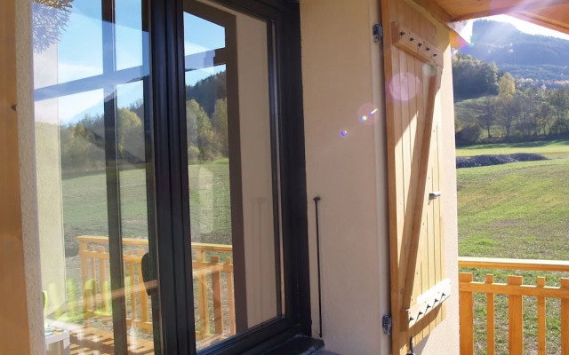 Quaint Chalet in Selonnet With Terrace