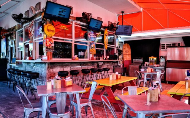 Hollywood Beach Suites