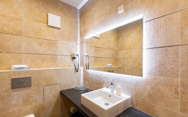 Hotel Rheinischer Hof