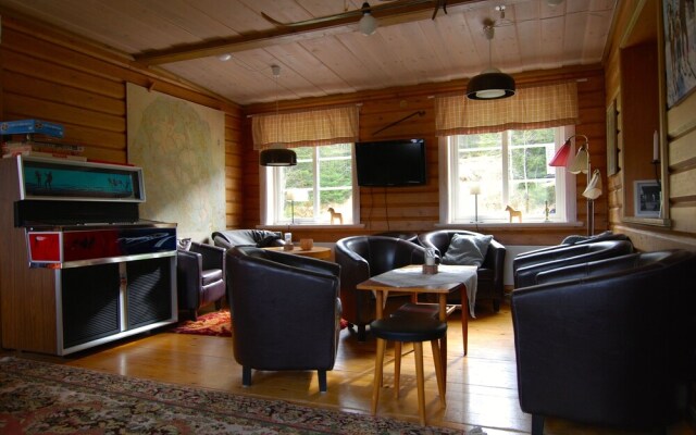 Försgården Fjällhotell
