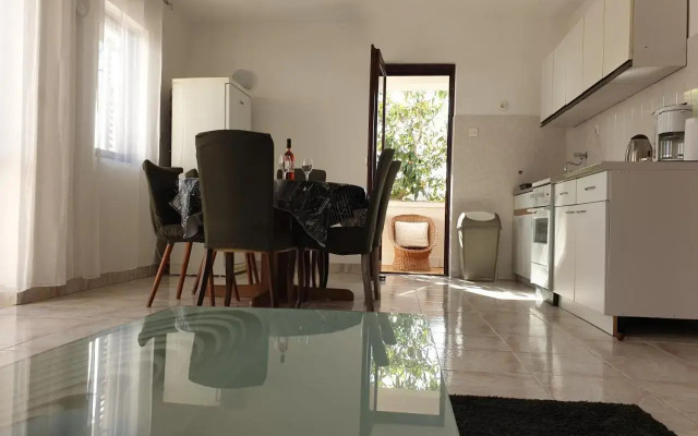 Apartments Ivo 514
