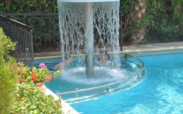 Mariela Hotel Apartments