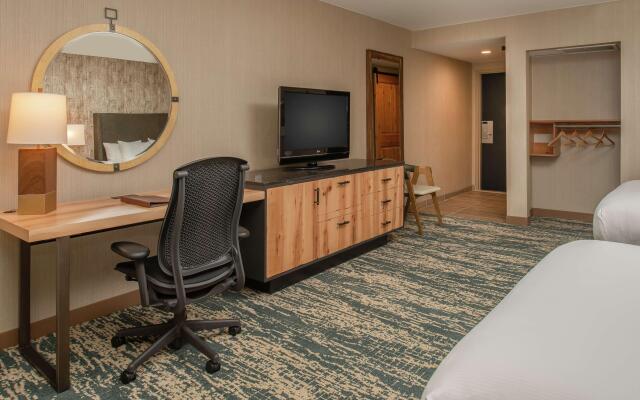 DoubleTree by Hilton Hotel Missoula - Edgewater