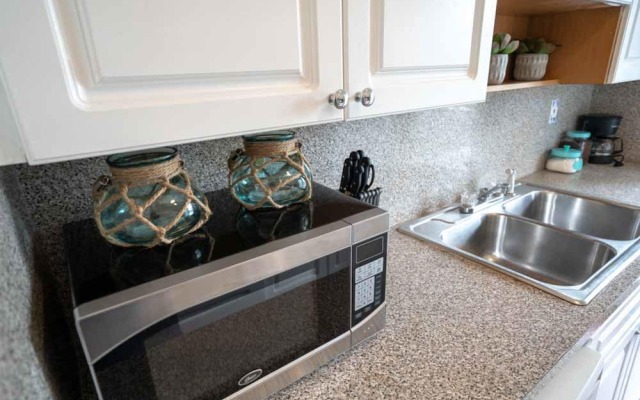 Bayside Apartments by Outpost Miami