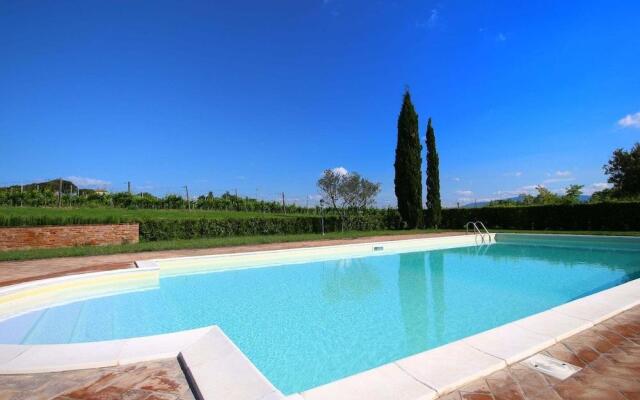 Farmhouse With Pool in Montepulciano