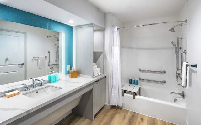 Compass Hotel by Margaritaville