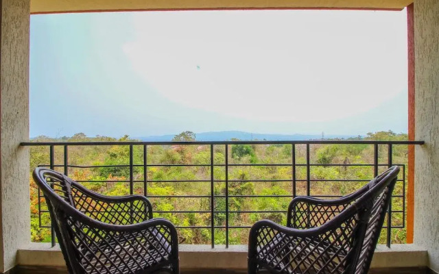 OYO 11430 Home Green View 2BHK Old Goa