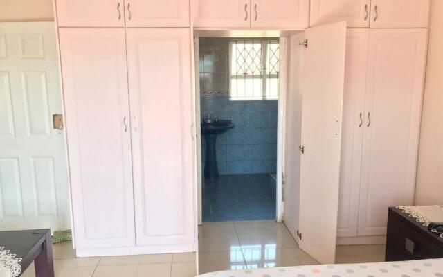 Newlands East Home With A Beautiful View