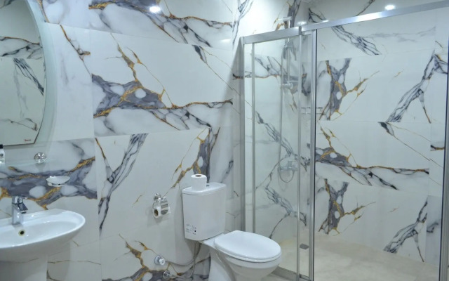 Adana Kucuksaat Hotel