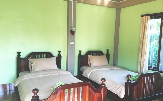 Vang Vieng Chalern Guesthouse