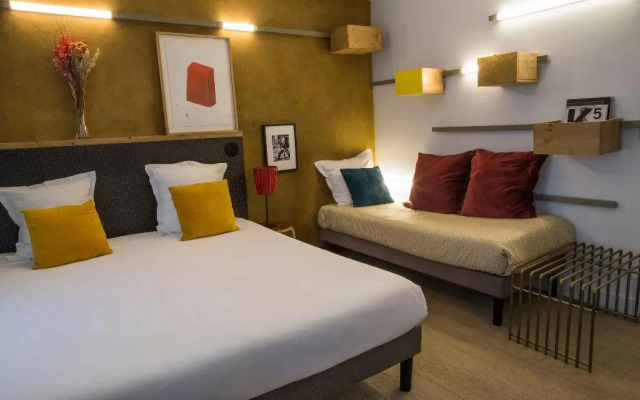 Hotel La Nouvelle République