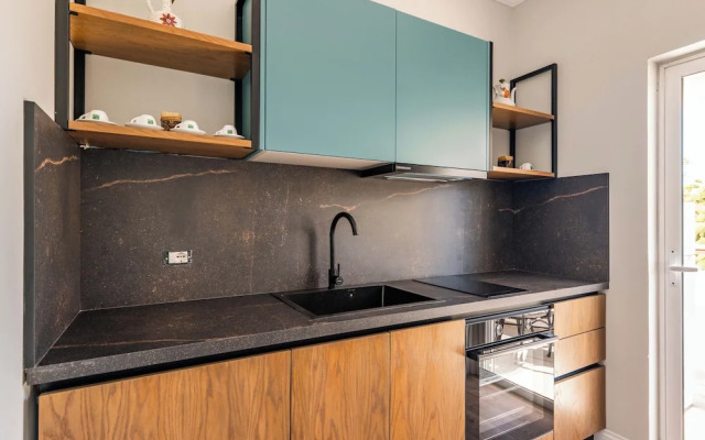 Kristianna Apartments