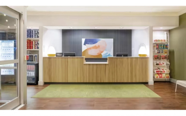 Spark by Hilton Lexington