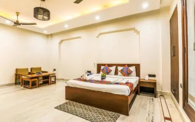 OYO 7785 Kumar Residency
