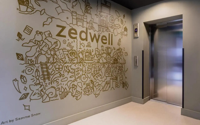 Zedwell Underground Tottenham Crt Rd