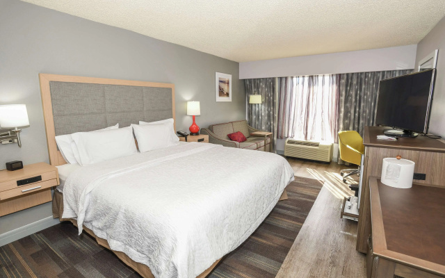 Hampton Inn Jacksonville East Regency Square
