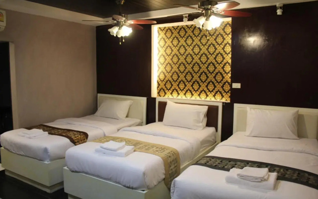S30 Sukhumvit Hotel