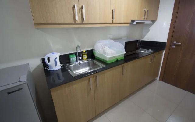 Withus Condotel at Shell Residences
