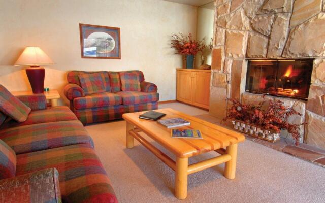 All Seasons Condominiums by All Seasons Resort Lodging