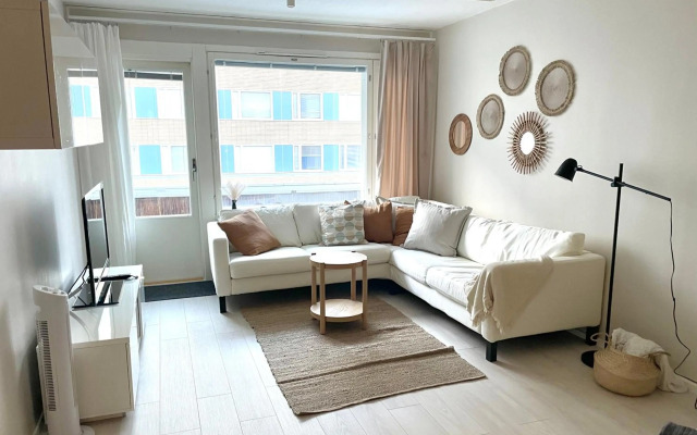 Avara keskusta asunto + oma ilmainen parkkipaikka