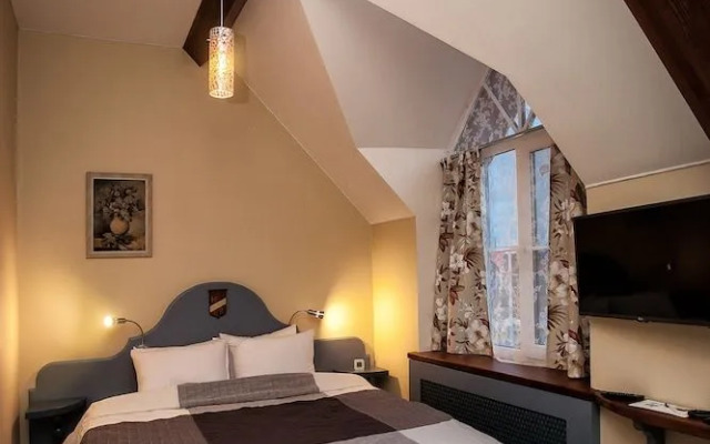 Heuriger Spa Hotel