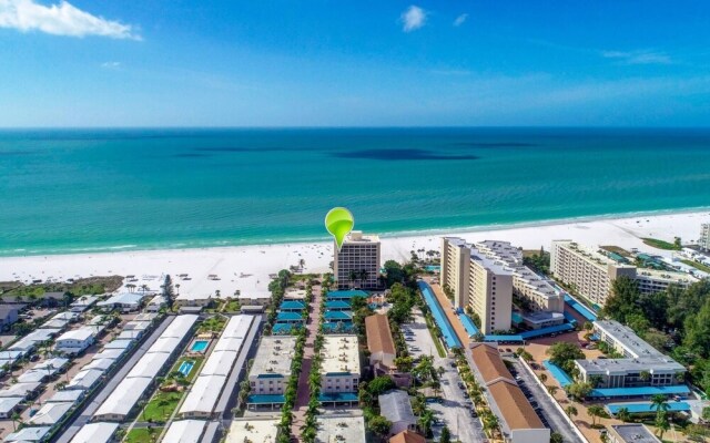 Palm Bay Club 7th-floor Oceanfront Condo on Private Beach