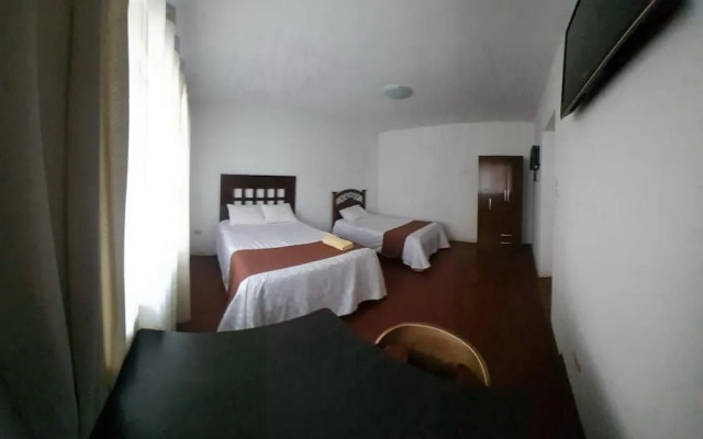 La Cabaña Hotel