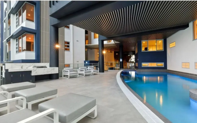 Luxury Coastal Living - Beach Life