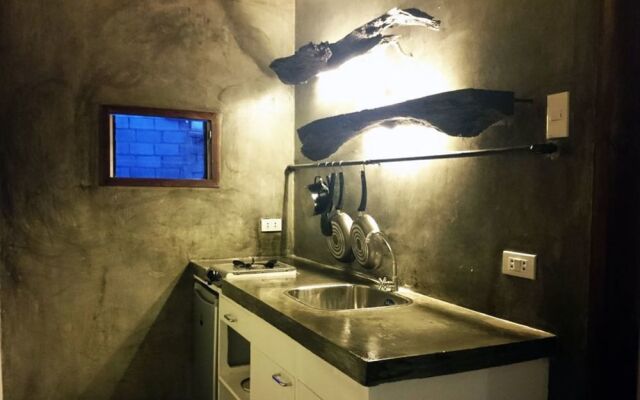 812 Angol Boracay Apartment