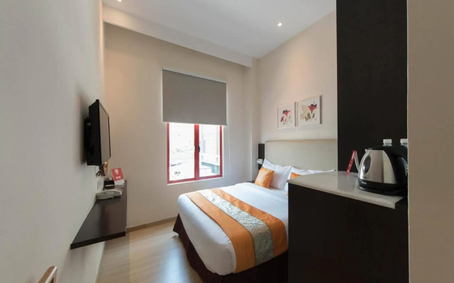 Hotel Six Seasons